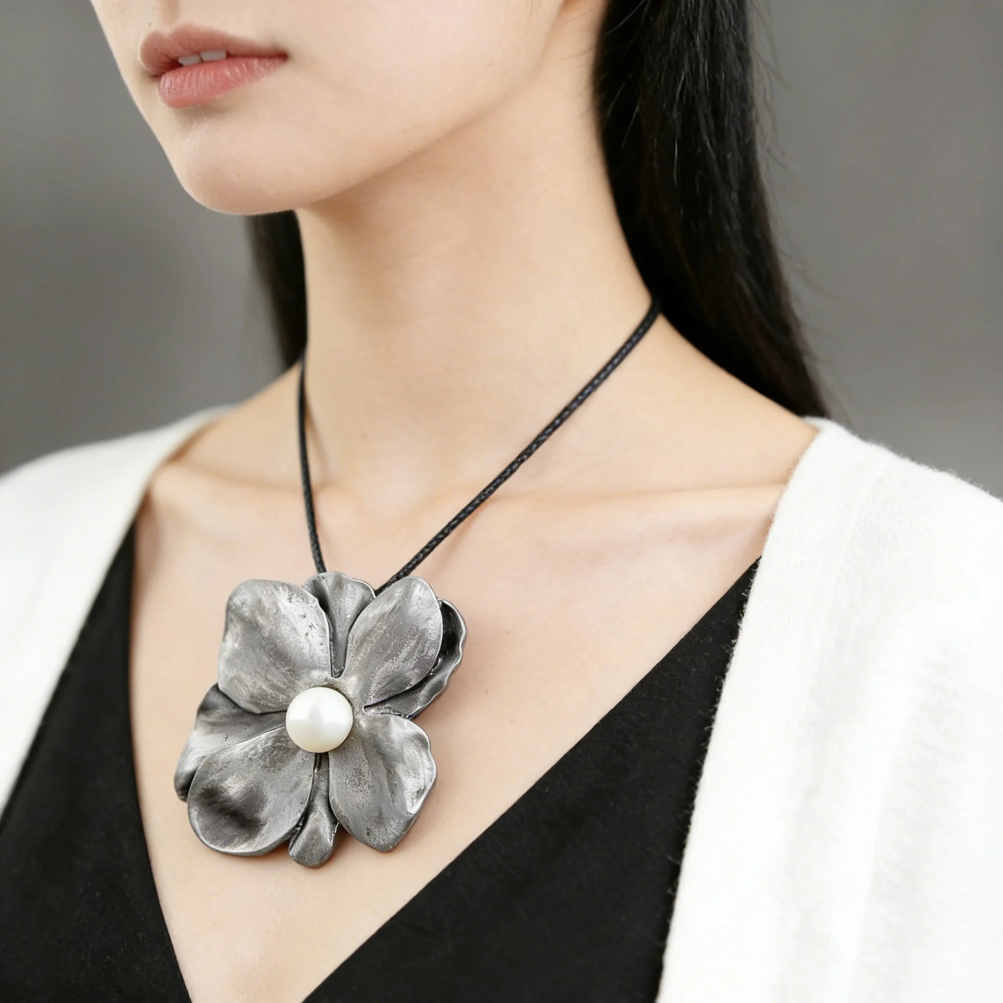 Long Necklace for Women Vintage Plant Jewelry Color Beads Leaf Pendants Suspension Goth Chains Choker Jewellery Trending Product