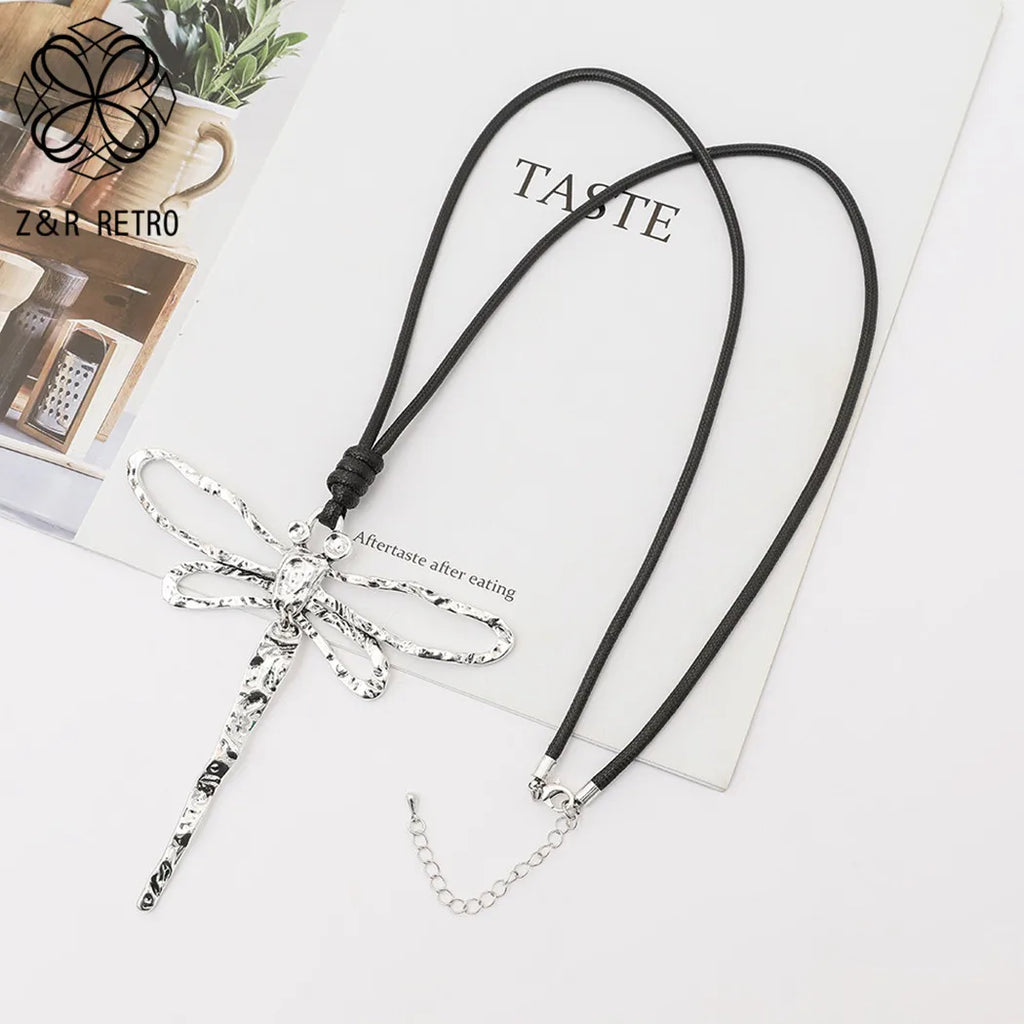 New in Silver Color Dragonfly Pendants Choker Necklace Gothic Korean Fashion Jewelry Accessories for Women