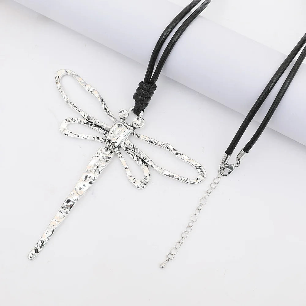 New in Silver Color Dragonfly Pendants Choker Necklace Gothic Korean Fashion Jewelry Accessories for Women