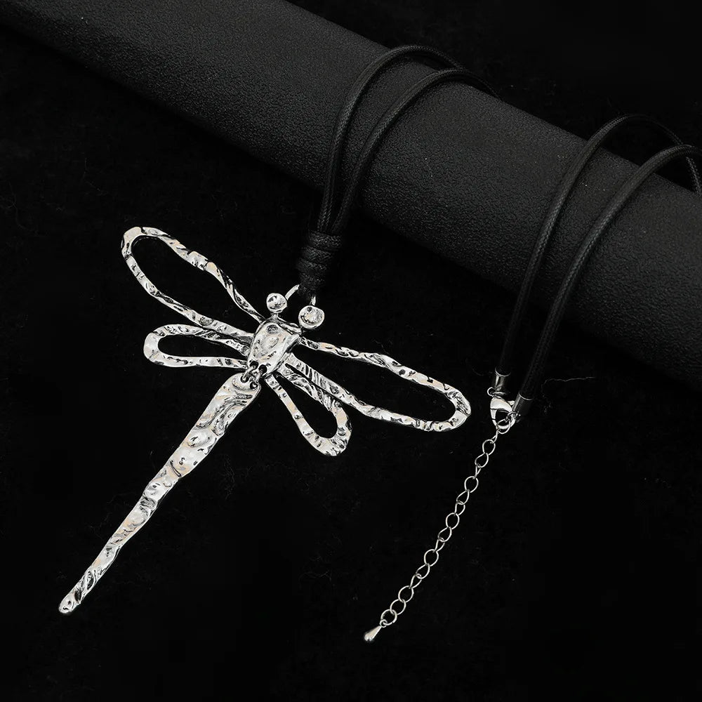 New in Silver Color Dragonfly Pendants Choker Necklace Gothic Korean Fashion Jewelry Accessories for Women